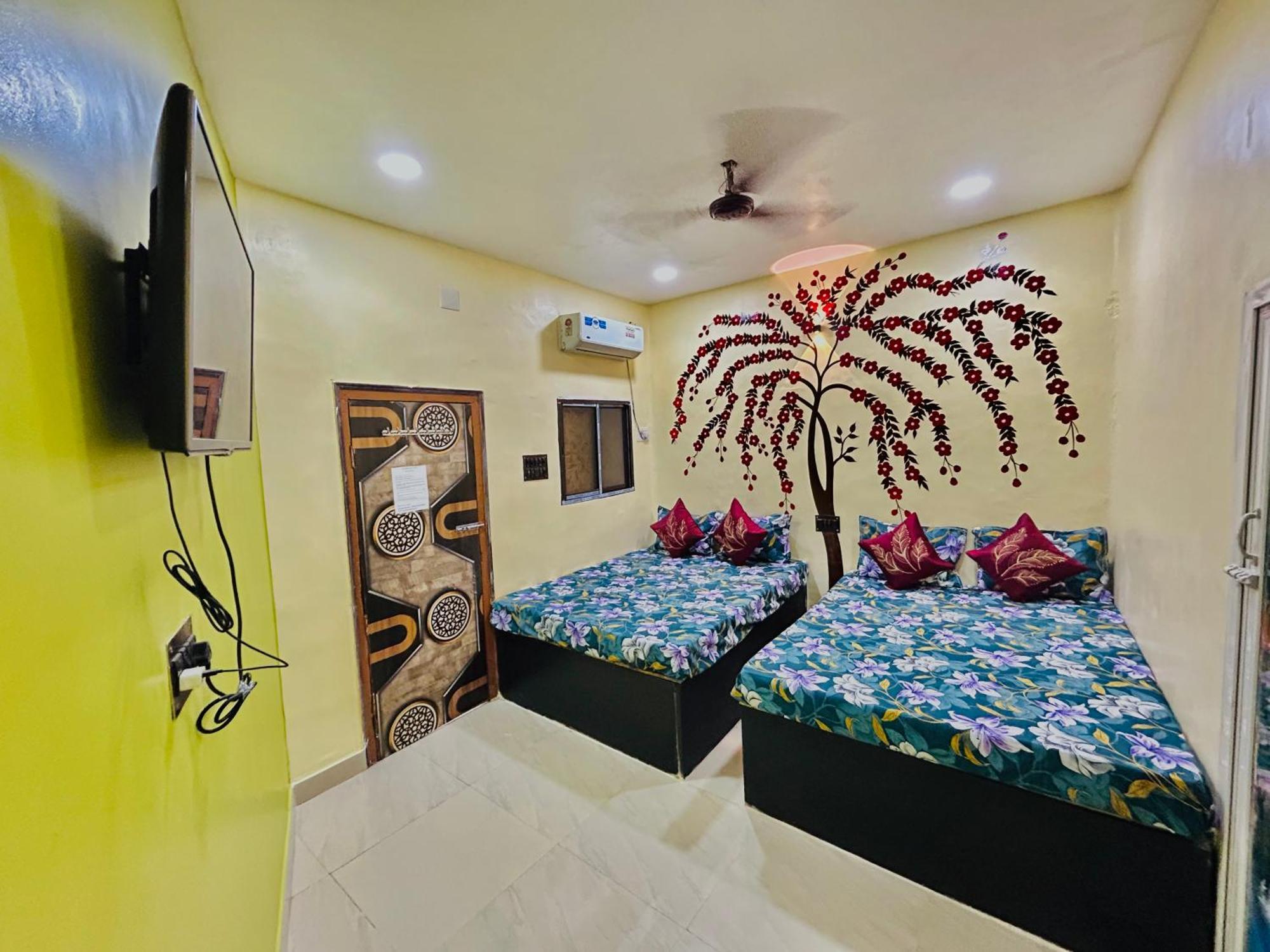 Sun India Guest House Hāora Exterior photo